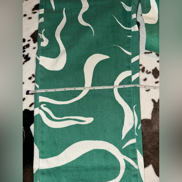 Cotton: On Straight Low Rise Green White Jeans - Picture 4 of 8